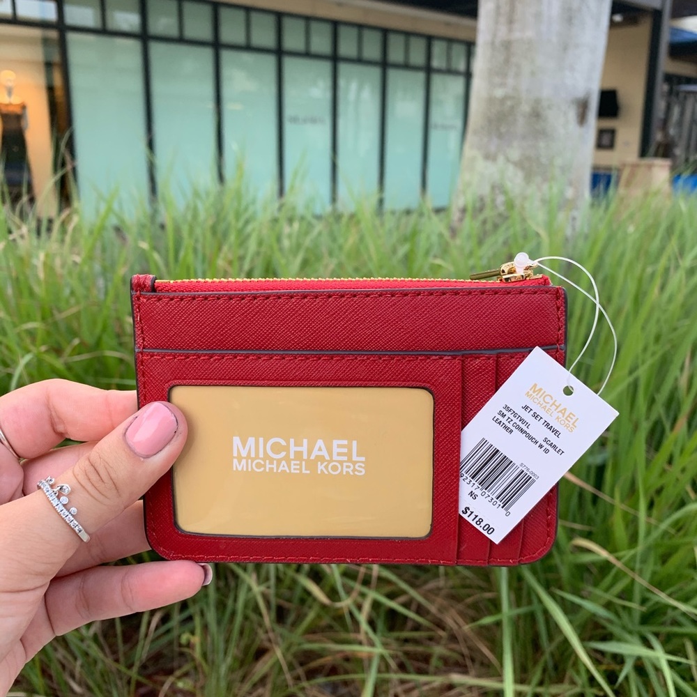 Michael Kors card holder - Picture 2 of 3
